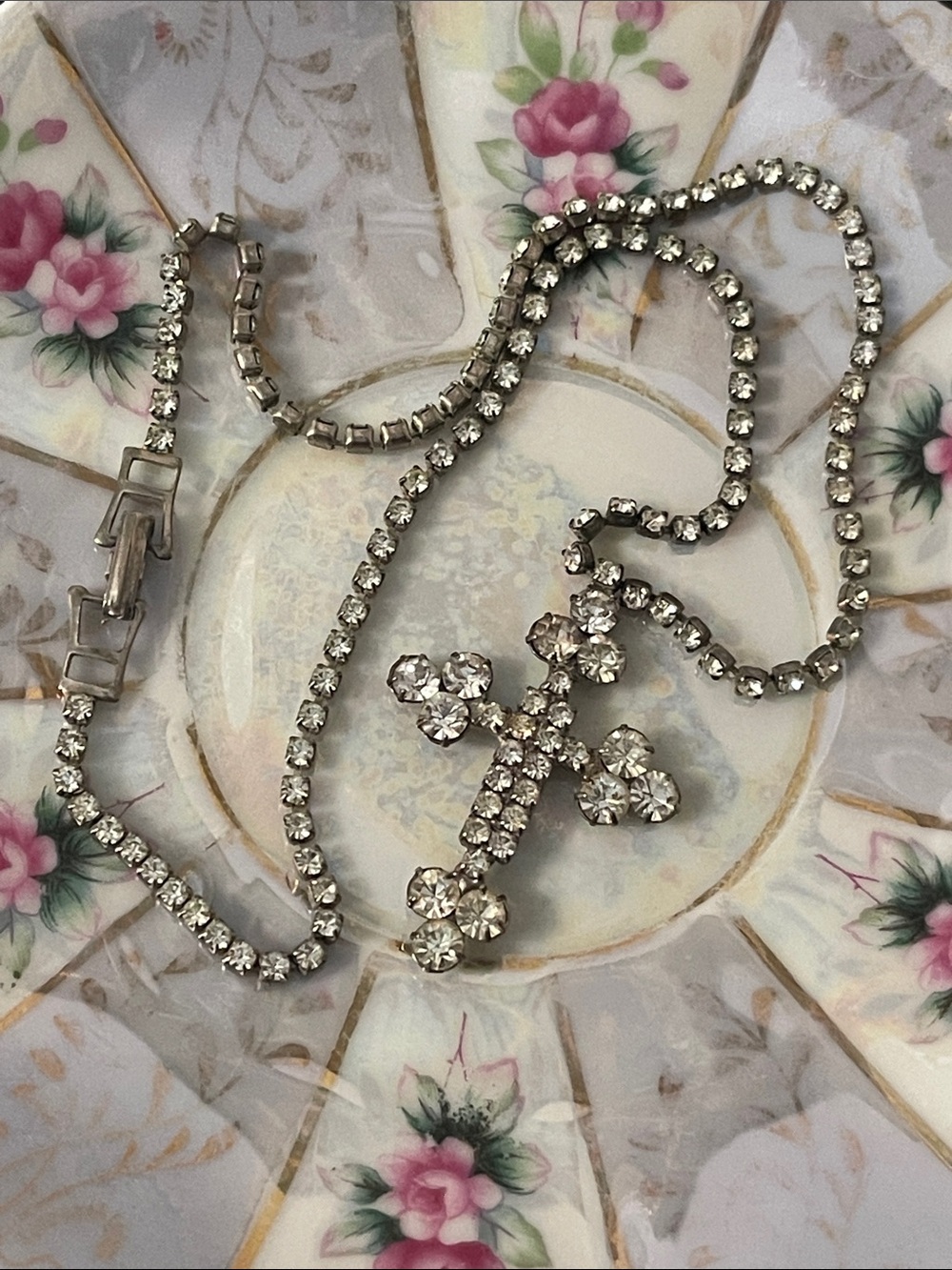 1950’s Soldered Glass Rhinestone Cross Statement Choker Necklace - Picture 5 of 8